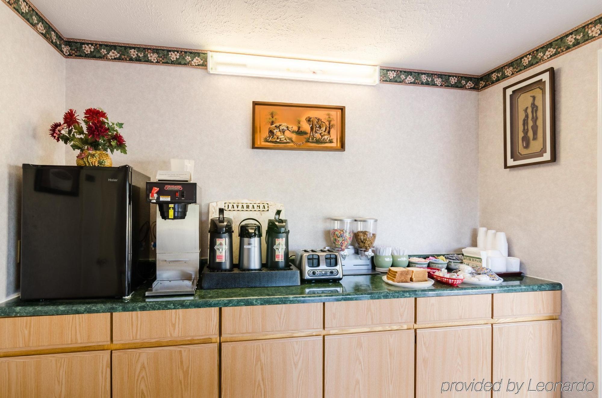 Economy Inn Norge Exteriér fotografie